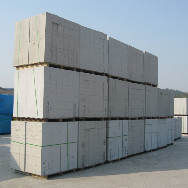 丹东宁波台州金华厂家：加气砼砌块墙与粘土砖墙造价比照分析
